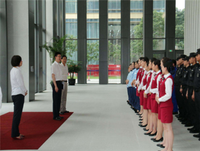 女孩子做物業(yè)客服累嗎 如何做好小區(qū)物業(yè)管理工作